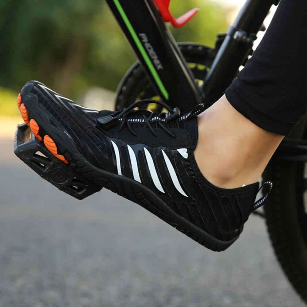 Breathable, quick-drying outdoor water shoes, suitable for men and women for swimming, beach activities, fishing, etc.