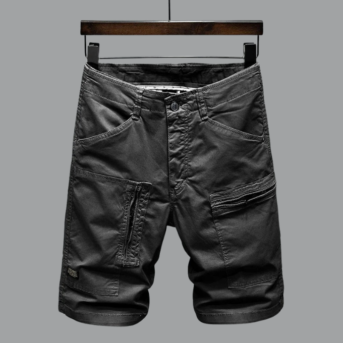 Men's loose-fitting solid color multi-pocket cargo shorts