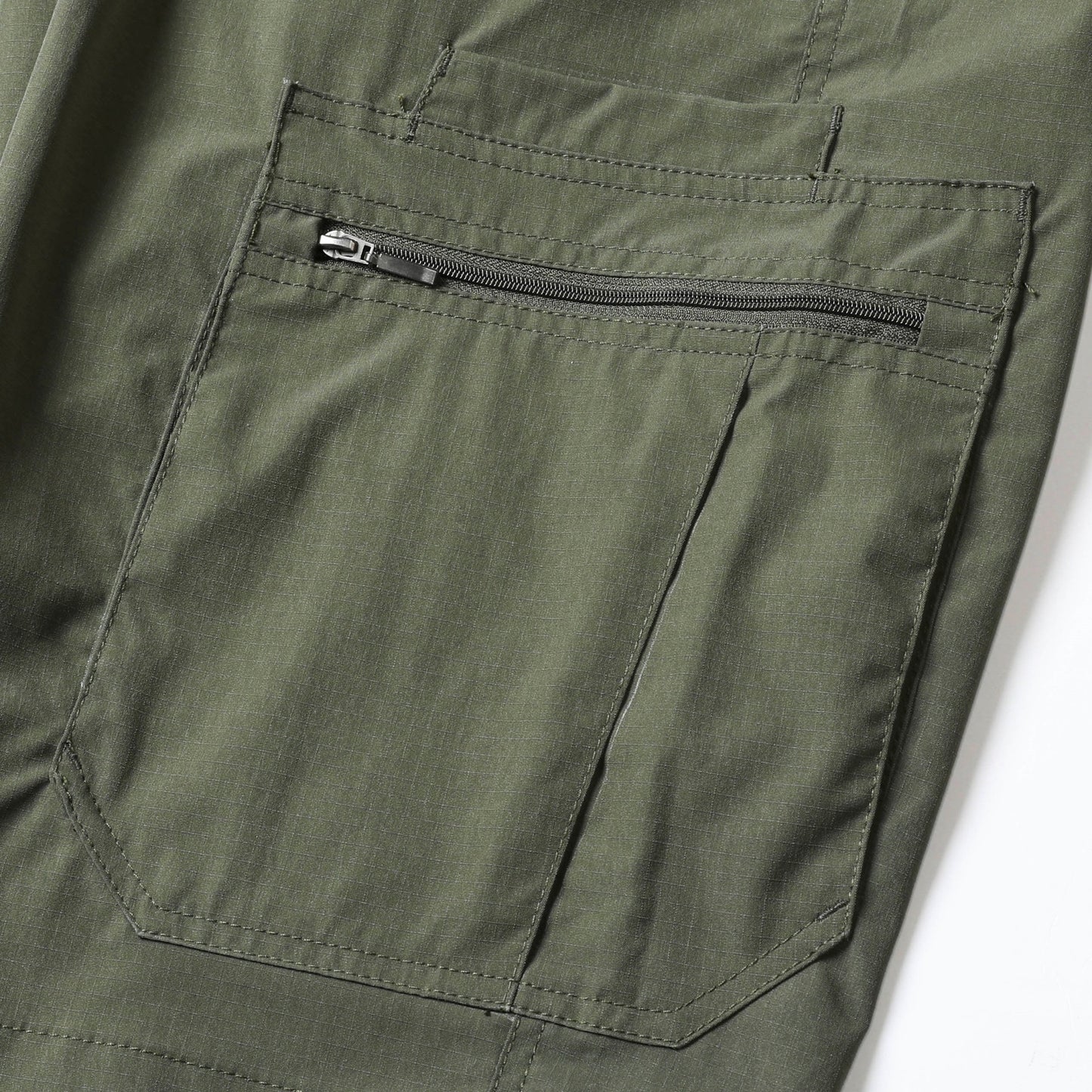 Men's Multi-Pocket Cargo Shorts — Built Durable, Designed for Adventure