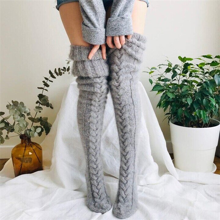 Black Friday 50% OFF - 🎁PeakRoo Warm Over Knee Extra Long Knitted Socks