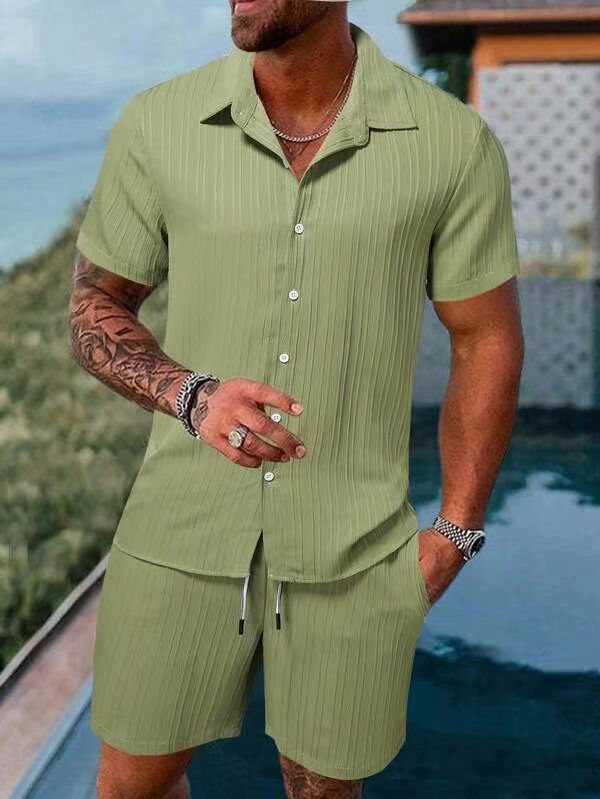 Men's Casual Set –Sleeve Shirt & Shorts, Loose and Comfortable for the Beach and Leisure 👕👖