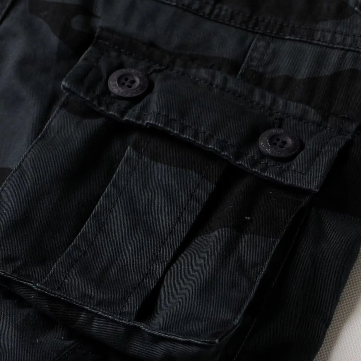 Crestsport Camo Cargo Pants – Tactical, Multi-Pocket Outdoor Essentials