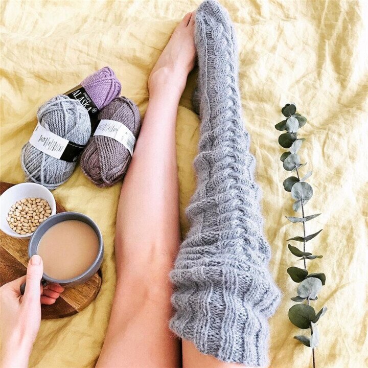 Black Friday 50% OFF - 🎁PeakRoo Warm Over Knee Extra Long Knitted Socks