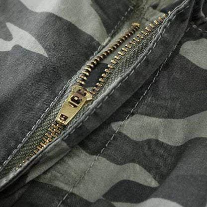 Elastic Waist Strap Design Camo Men's Shorts