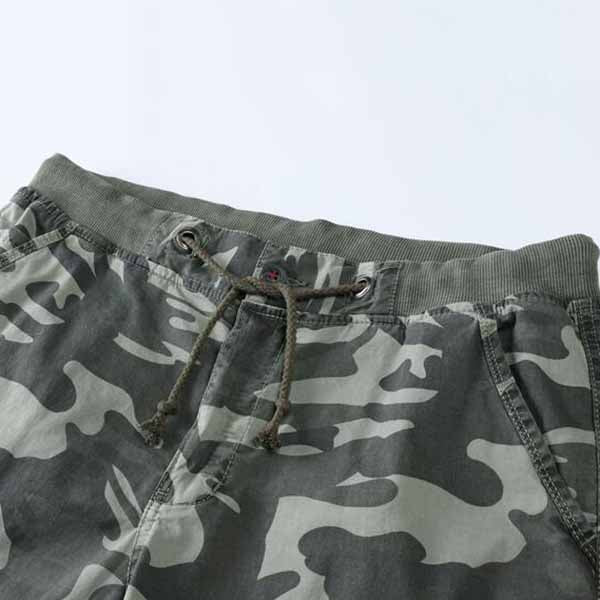 Elastic Waist Strap Design Camo Men's Shorts